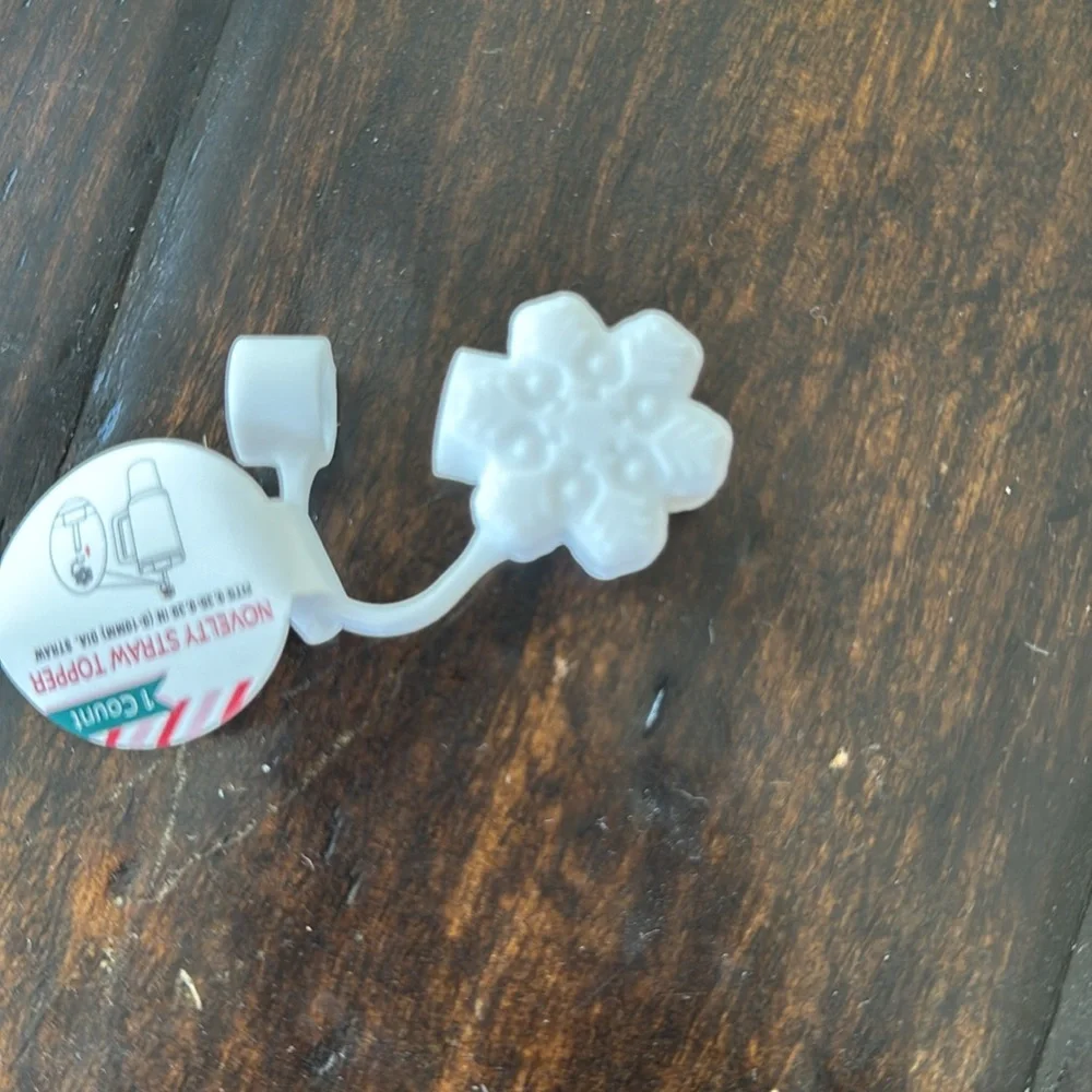 Novelty straw topper. Set of 6 Target Straw toppers.